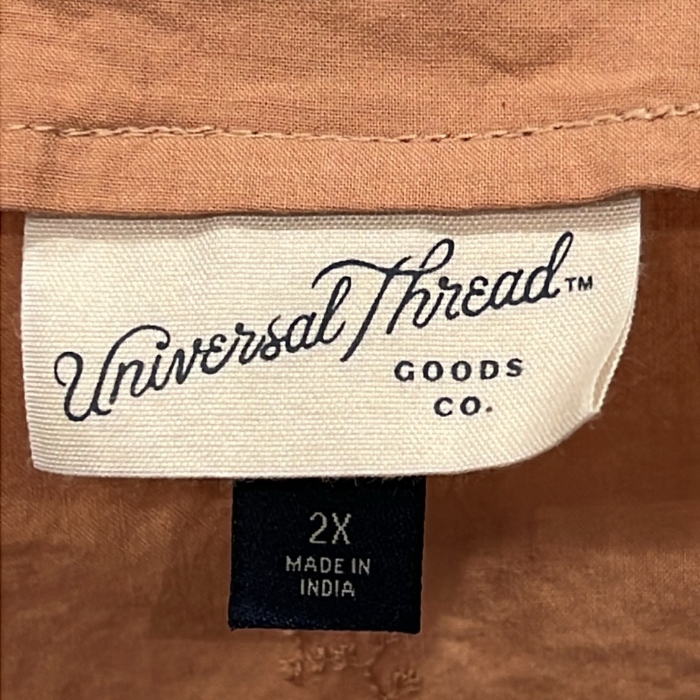 Universal Thread Brand 2X Ruffled Women’s Blouse - Picture 2 of 4